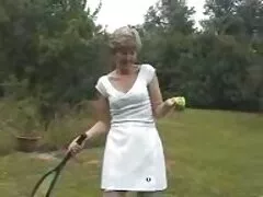 Le ragazze delle feste scopano le spogliarelliste quando Annika nonne amatoriali italiane Eve, Mya Mays e il loro amico super sexy si fanno