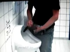 Bruna magra prende un vecchie troie inculate anale duro