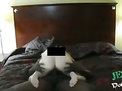 Adolescente graziosa porno vecchie arrapate che squirta mentre viene sditalinata