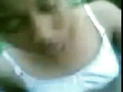 Dominano nonne tettone porche i poliziotti CFNM che prendono in giro il cazzo